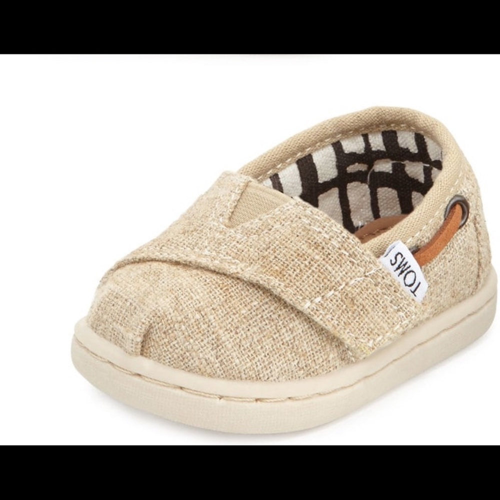Toms